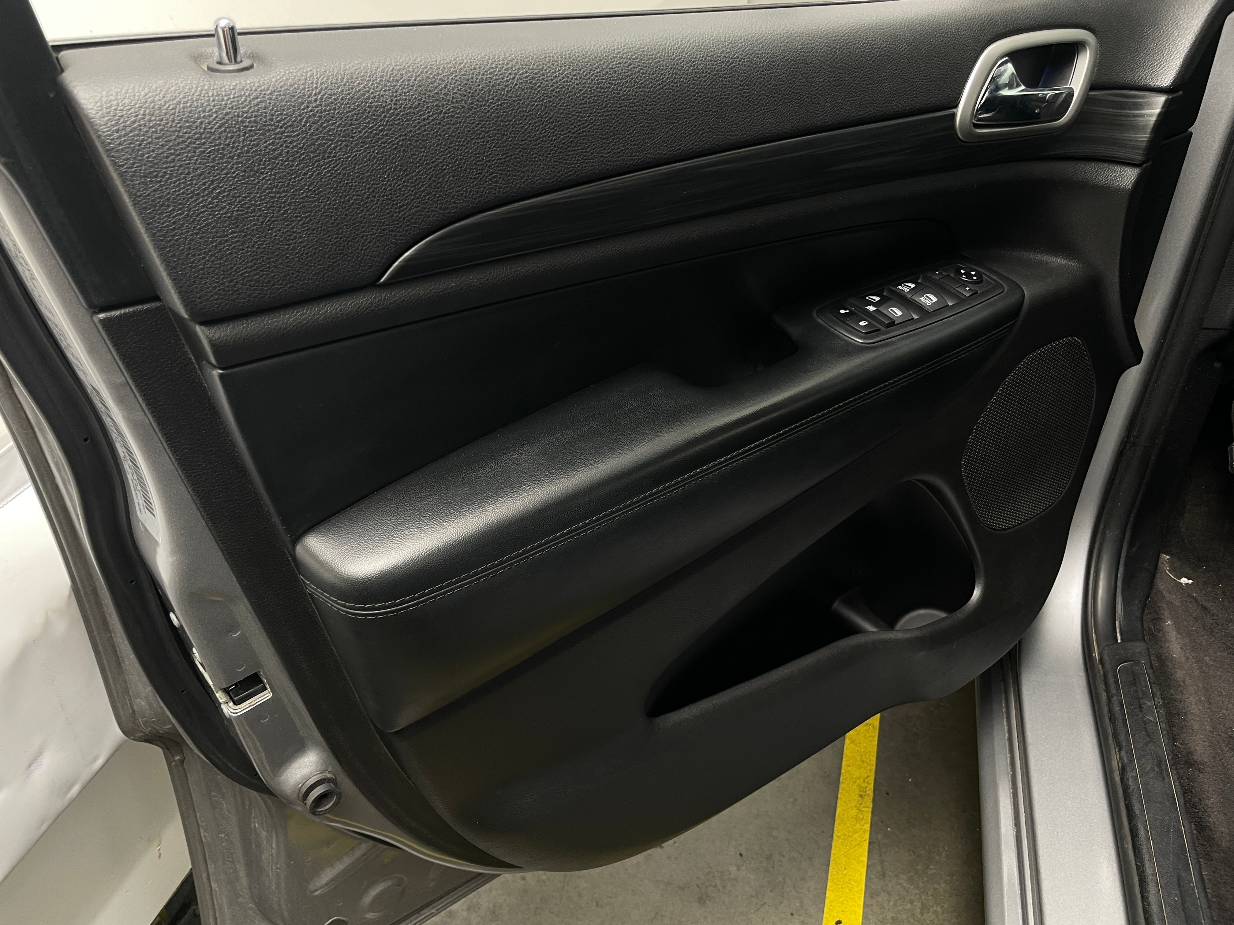 jeep grand cherokee 2019 1C4RJFAG8KC555170 image jeep grand cherokee 2019 1C4RJFAG8KC555170 image
